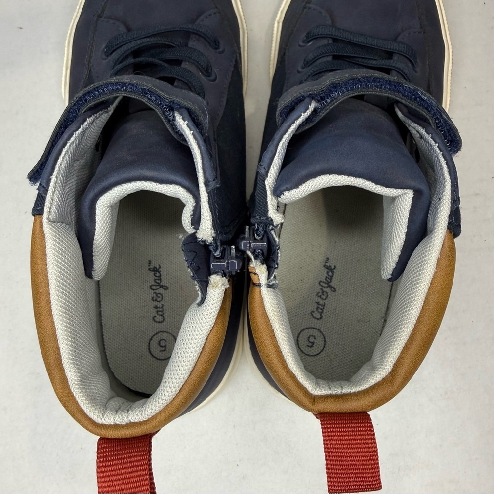 Cat & Jack Navy High-Top Sneakers (Size 5) - Picture 5 of 6